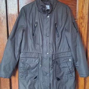 Women's warm puffy winter coat. Size xl